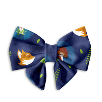 Mucha dla psa Niebieska Cute Forest - elegancka - Kiss the